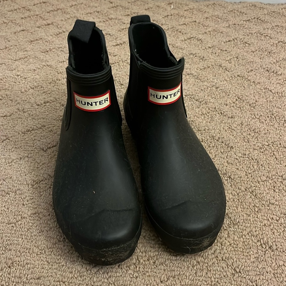 Hunter Chelsea rain boot